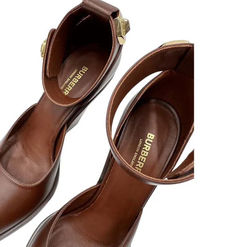 Scarpe>Burberry scarpa con tacco n.39