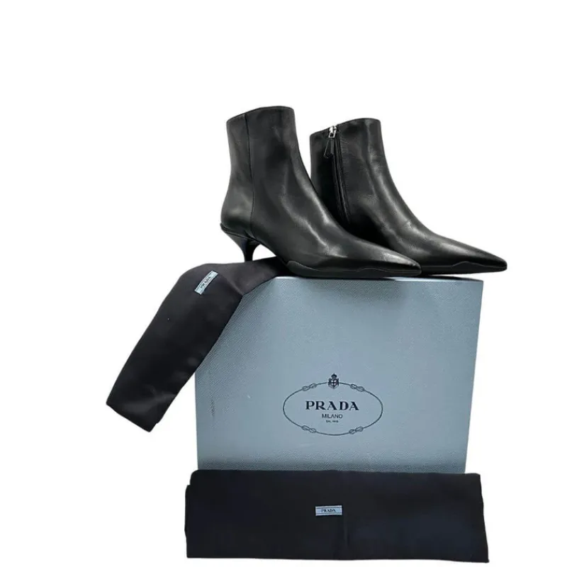 Scarpe>Prada Stivaletti n 38