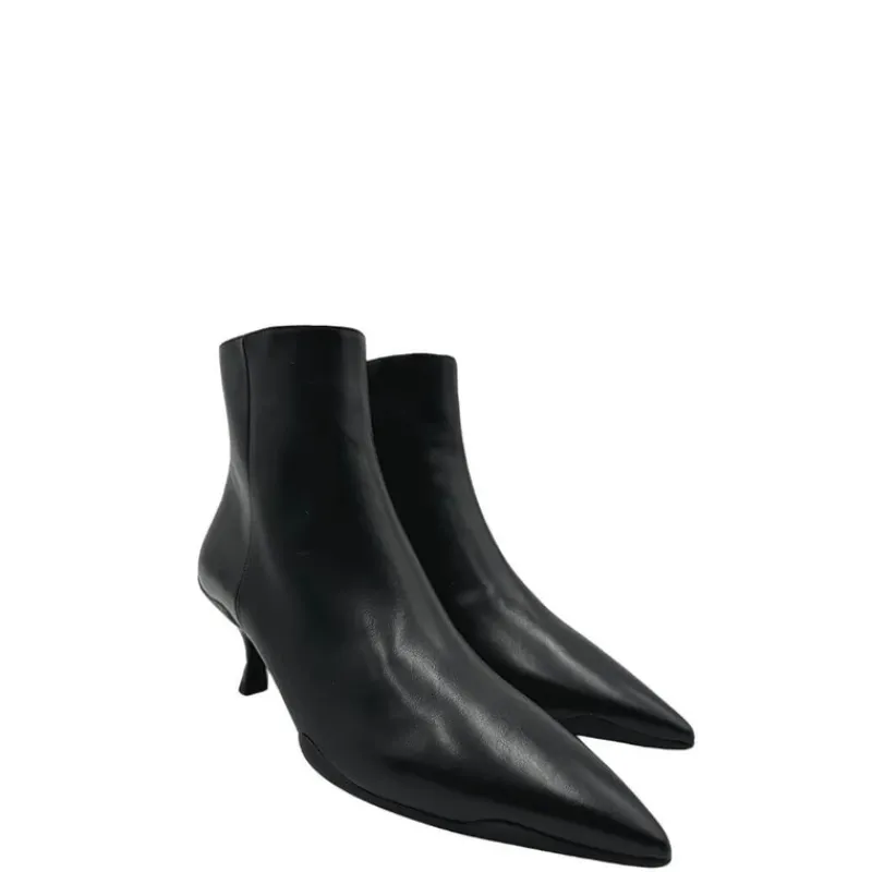 Scarpe>Prada Stivaletti n 38
