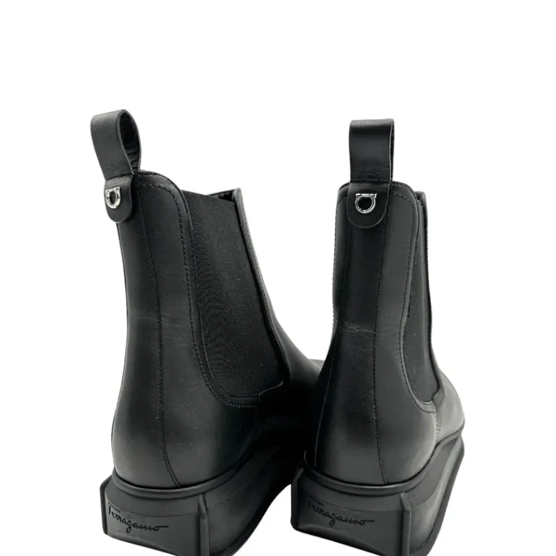 Scarpe>Salvatore Ferragamo Stivaletti n 41,5